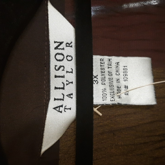 Allison Taylor Blouse - Picture 7 of 8